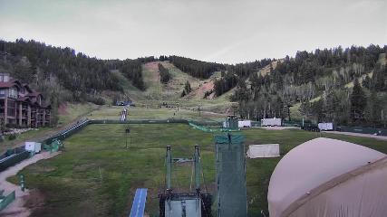 Deer Valley: Snow park lodge (deervalley.com)