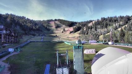 Deer Valley: Snow park lodge (deervalley.com)