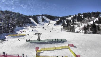 Deer Valley: Snow park lodge (deervalley.com)