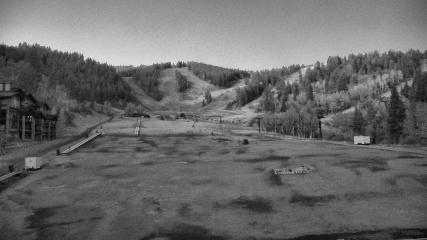 Deer Valley: Snow park lodge (deervalley.com)