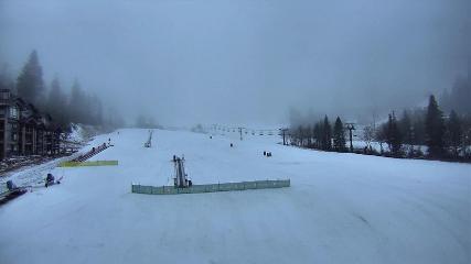 Deer Valley: Snow park lodge (deervalley.com)