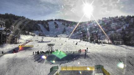 Deer Valley: Snow park lodge (deervalley.com)