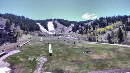 Deer Valley: Snow park lodge (deervalley.com)