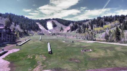 Deer Valley: Snow park lodge (deervalley.com)