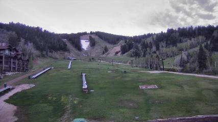 Deer Valley: Snow park lodge (deervalley.com)