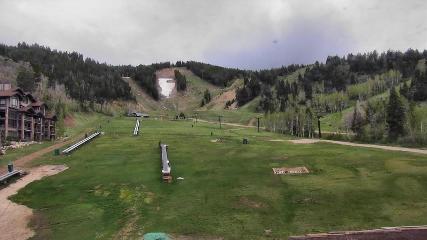 Deer Valley: Snow park lodge (deervalley.com)