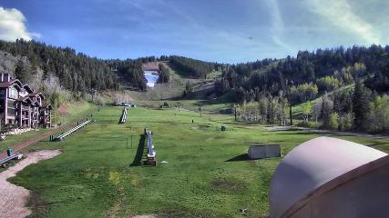 Deer Valley: Snow park lodge (deervalley.com)