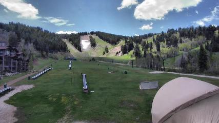 Deer Valley: Snow park lodge (deervalley.com)