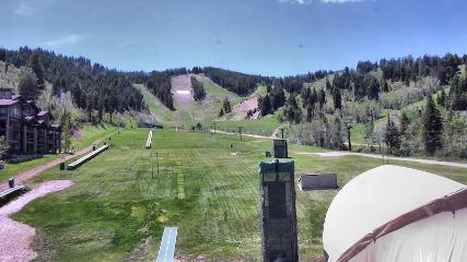 Deer Valley: Snow park lodge (deervalley.com)