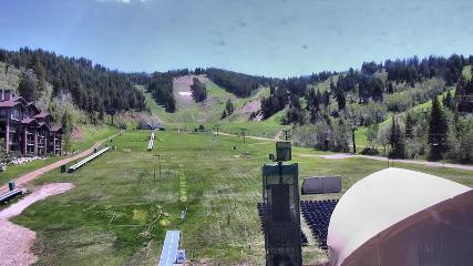 Deer Valley: Snow park lodge (deervalley.com)