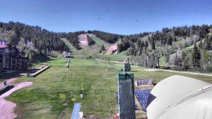 Deer Valley: Snow park lodge (deervalley.com)