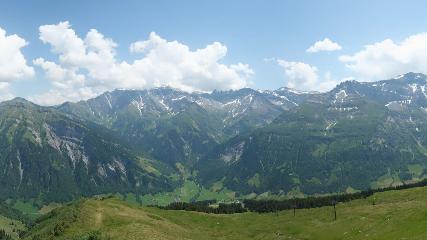 Elm: Elm Sportbahnen Schabell (elm.ch)