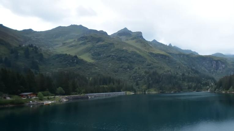 Webcam Elm: Mettmen Alp
