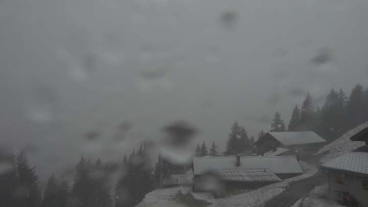 Webcam Elm: Munggä Hüttä