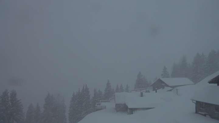 Webcam Elm: Munggä Hüttä