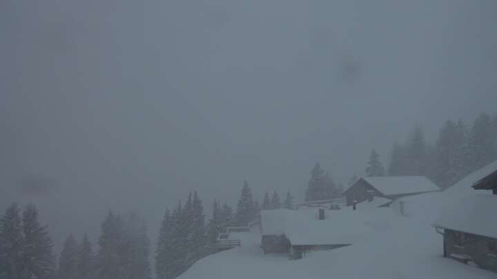 Webcam Elm: Munggä Hüttä