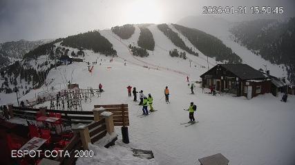 Espot Esquí: Cota 2000 ( espotesqui.cat )