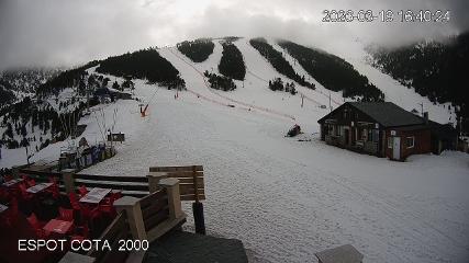 Espot Esquí: Cota 2000 ( espotesqui.cat )