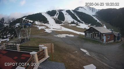 Espot Esquí: Cota 2000 ( espotesqui.cat )