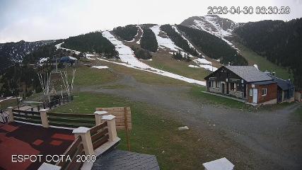Espot Esquí: Cota 2000 ( espotesqui.cat )