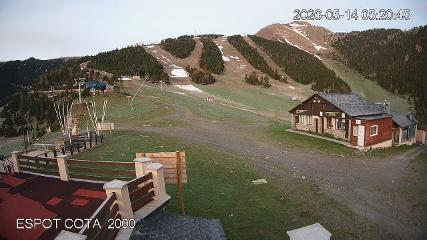 Espot Esquí: Cota 2000 ( espotesqui.cat )