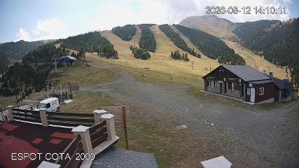 Espot Esquí: Cota 2000 ( espotesqui.cat )