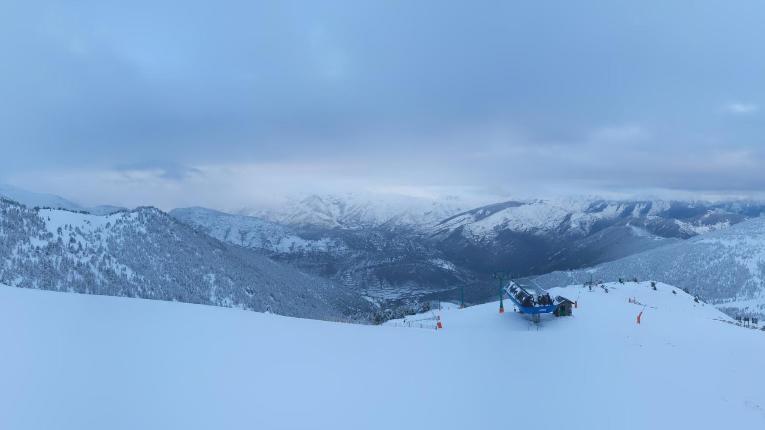 Webcam Espot Esquí: Panoramica 2400m