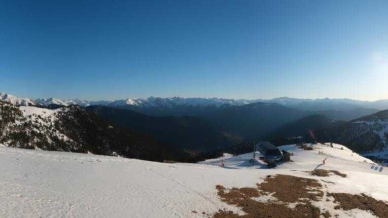 Webcam Espot Esquí: Panoramica 2400m