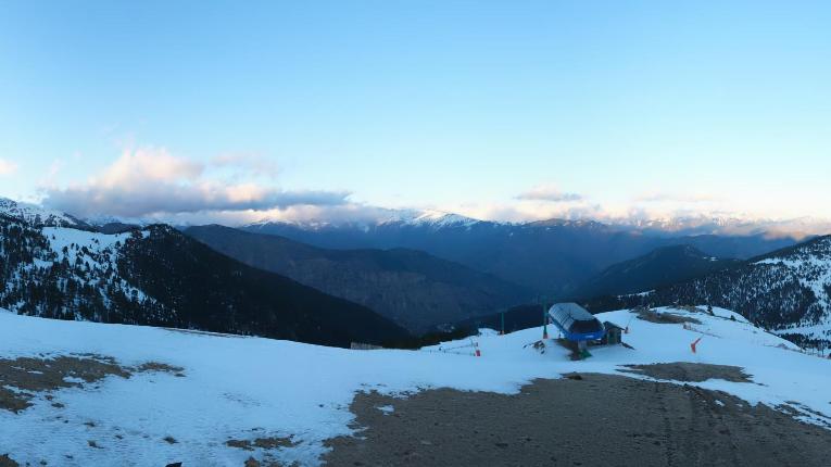 Webcam Espot Esquí: Panoramica 2400m
