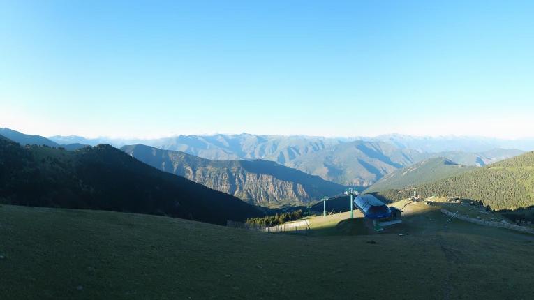 Webcam Espot Esquí: Panoramica 2400m