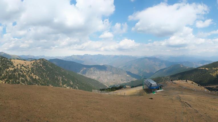 Webcam Espot Esquí: Panoramica 2400m