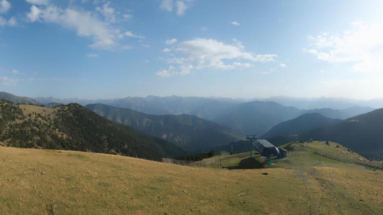 Webcam Espot Esquí: Panoramica 2400m