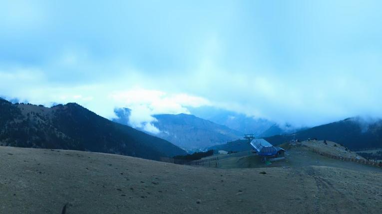 Webcam Espot Esquí: Panoramica 2400m