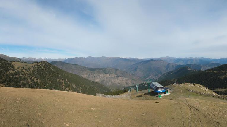 Webcam Espot Esquí: Panoramica 2400m