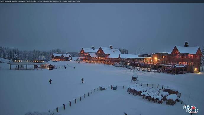 Webcam Fernie: Lodge of Ten Peaks