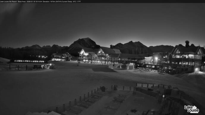 Webcam Fernie: Lodge of Ten Peaks