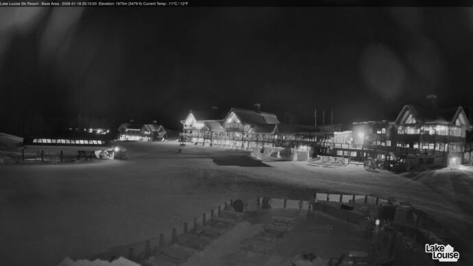 Webcam Fernie: Lodge of Ten Peaks