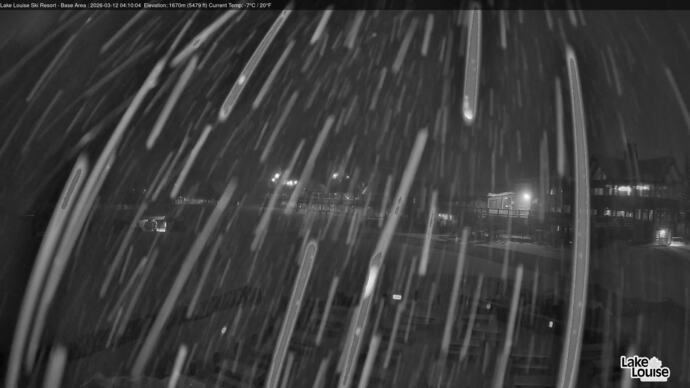 Webcam Fernie: Lodge of Ten Peaks