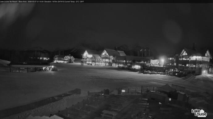 Webcam Fernie: Lodge of Ten Peaks
