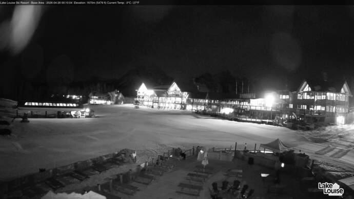 Webcam Fernie: Lodge of Ten Peaks