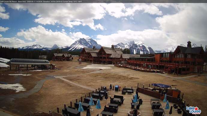 Webcam Fernie: Lodge of Ten Peaks