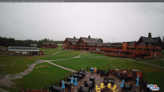 Webcam Fernie: Lodge of Ten Peaks