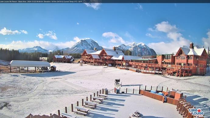 Webcam Fernie: Lodge of Ten Peaks