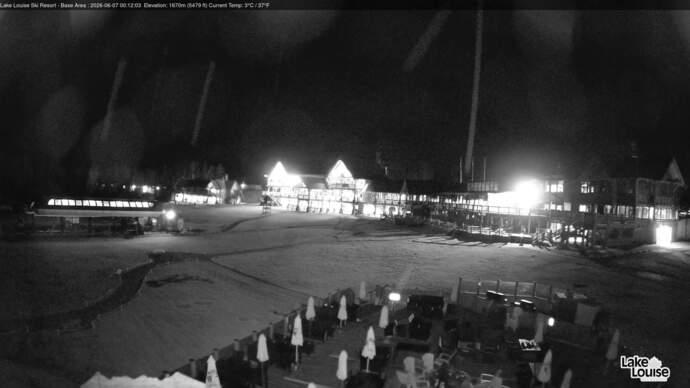 Webcam Fernie: Lodge of Ten Peaks