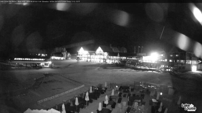 Webcam Fernie: Lodge of Ten Peaks