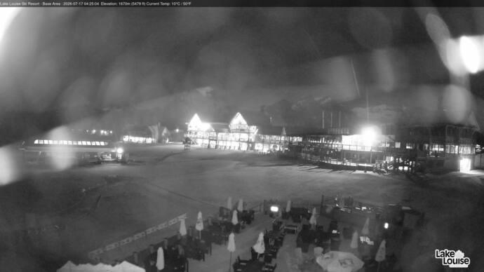 Webcam Fernie: Lodge of Ten Peaks