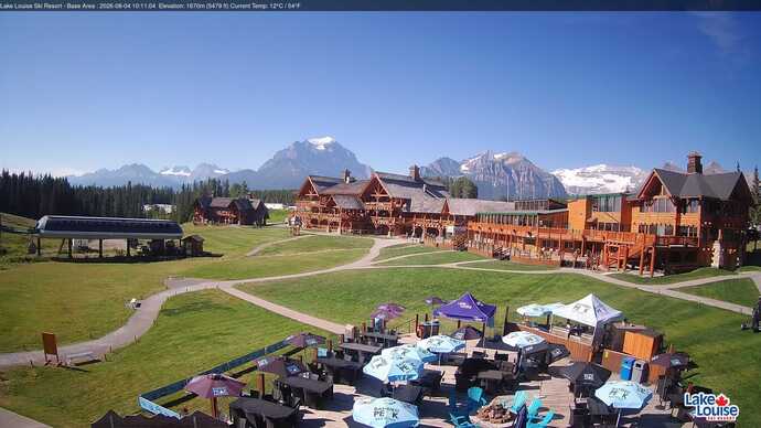Webcam Fernie: Lodge of Ten Peaks