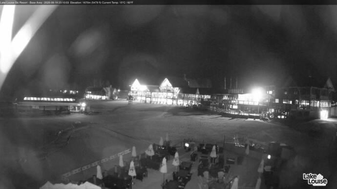 Webcam Fernie: Lodge of Ten Peaks