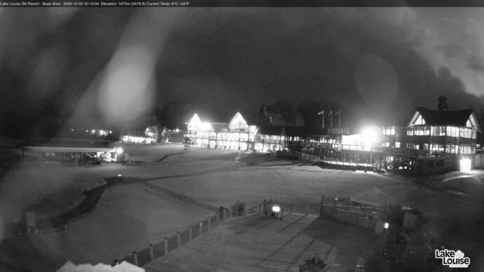 Webcam Fernie: Lodge of Ten Peaks
