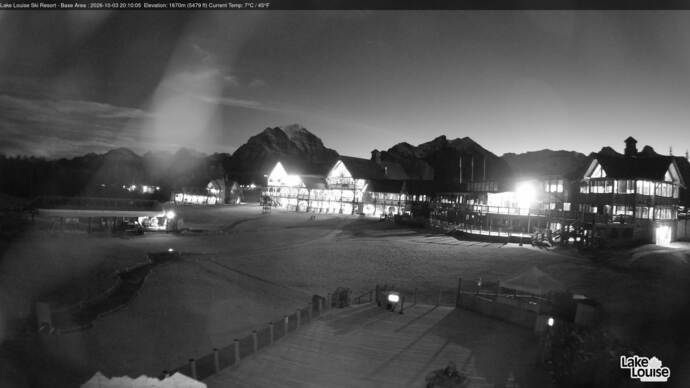 Webcam Fernie: Lodge of Ten Peaks